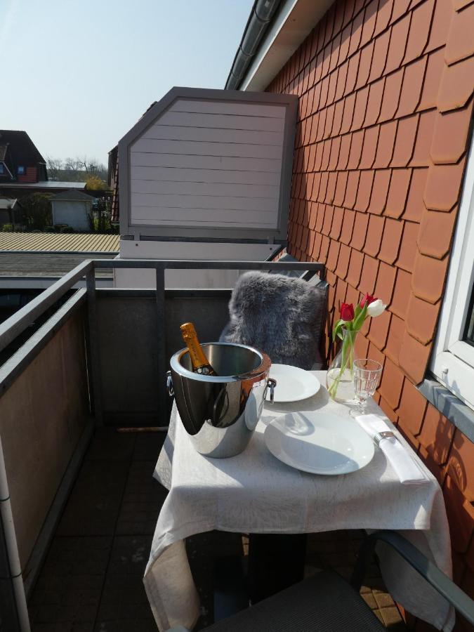 Deck 2& Deck 4 Ferienwohnungen In Sandstrandnahe Busum Luaran gambar